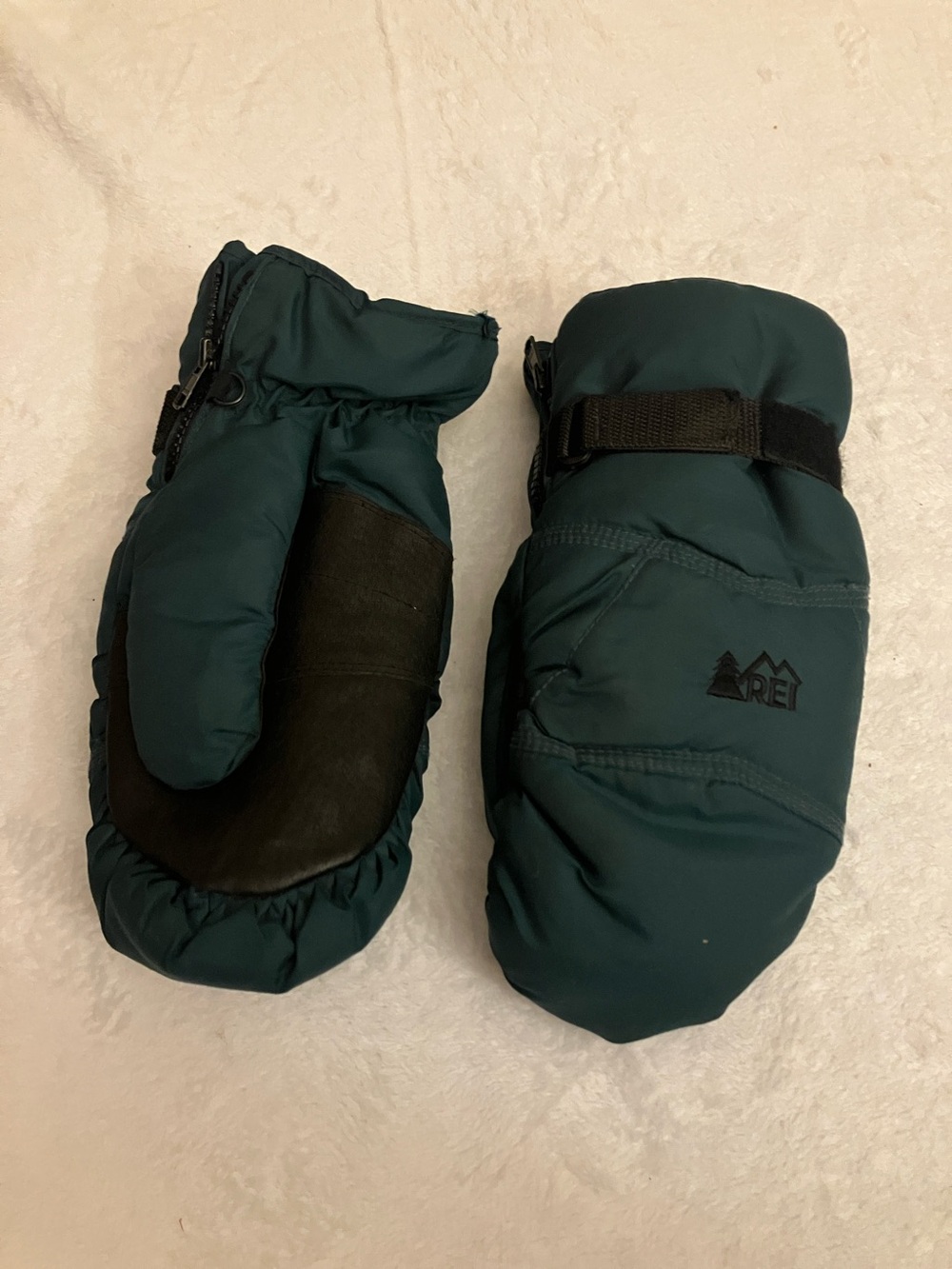 REI Teal and Black Insulated Mittens